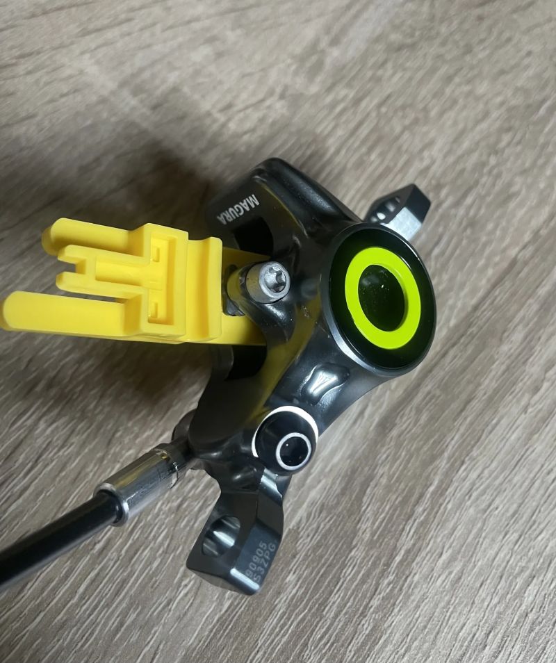 Magura MT8 SL