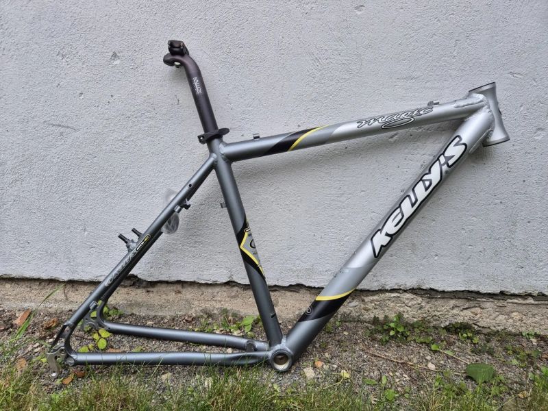Rám Kellys 26" vel.L/19"