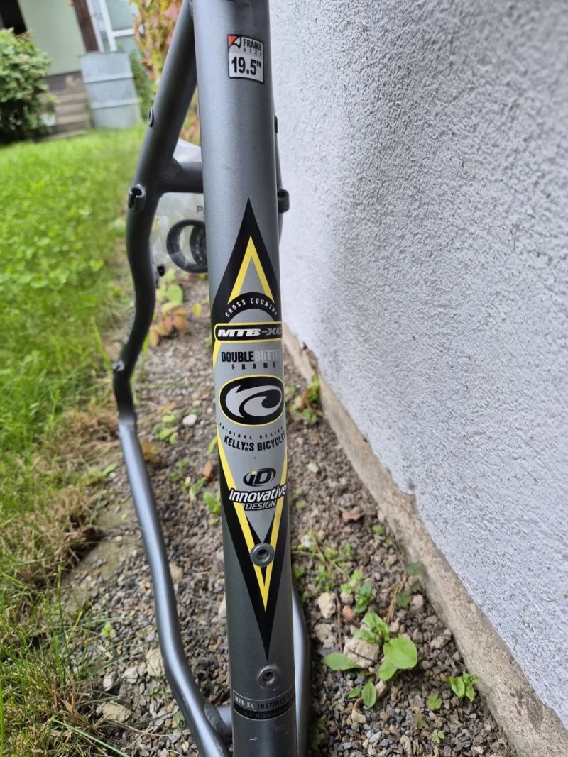 Rám Kellys 26" vel.L/19"