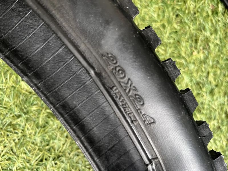 Maxxis Minion DHR II 29x2,40 WT DC EXO plášť, TR, kevlar