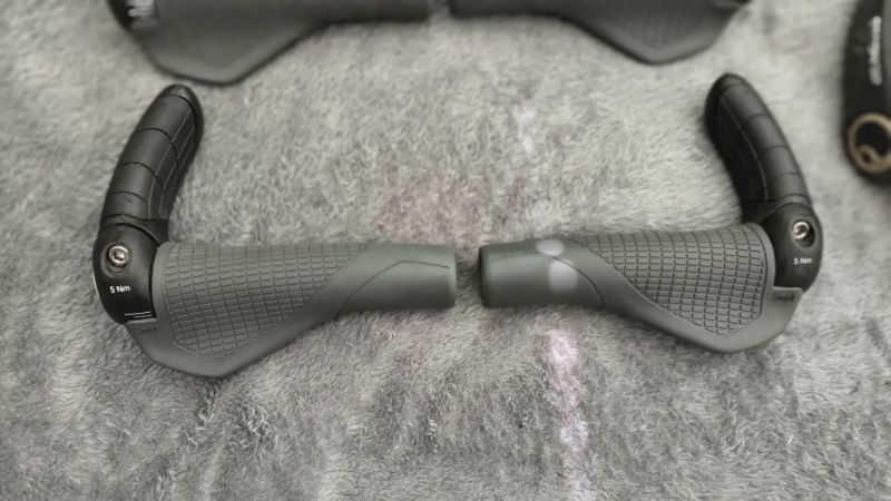 Ergonomické gripy 