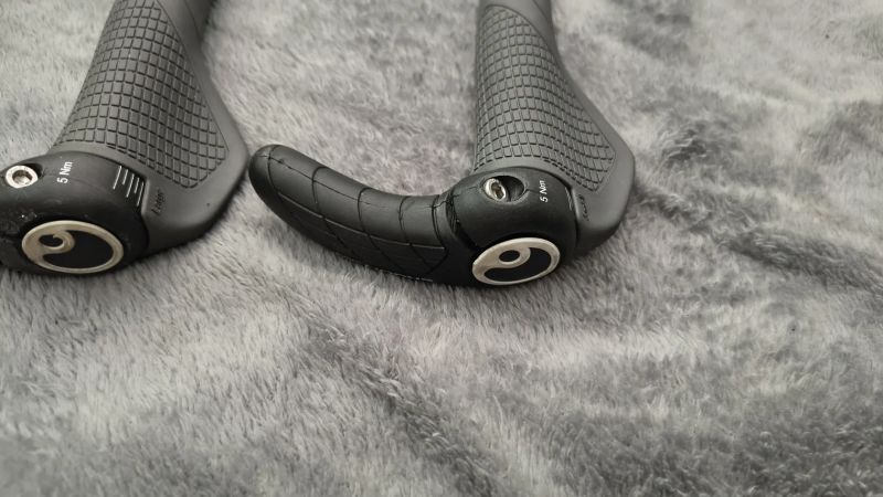 Ergonomické gripy 