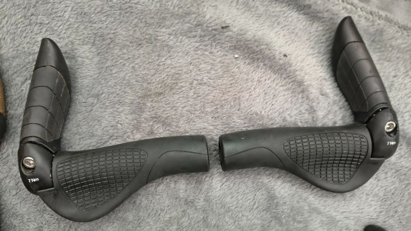 Ergonomické gripy 