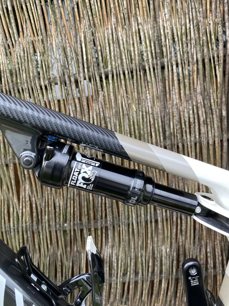 Canyon Lux World Cup CF 7