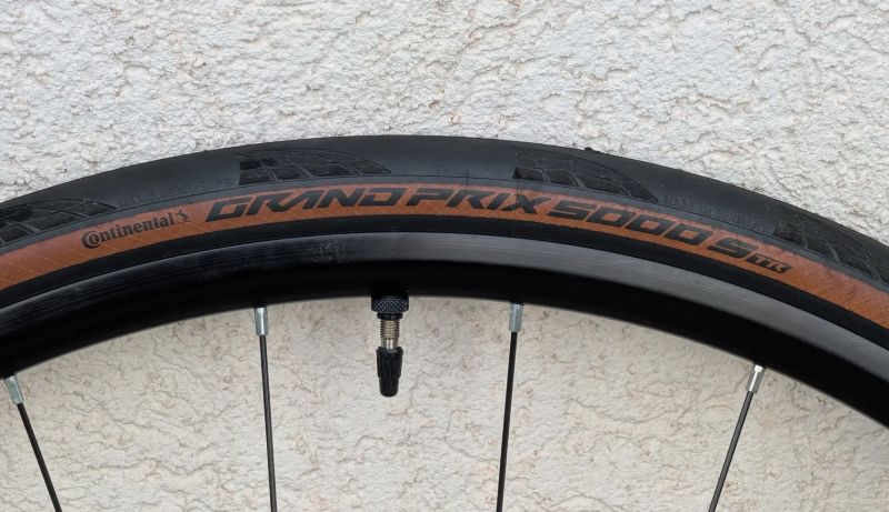 Mavic Allroad Disc CL silniční vypletená kola