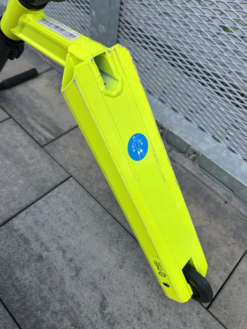 Freestyle koloběžka Oxelo MF One Yellow ( PC: 1.499kč )