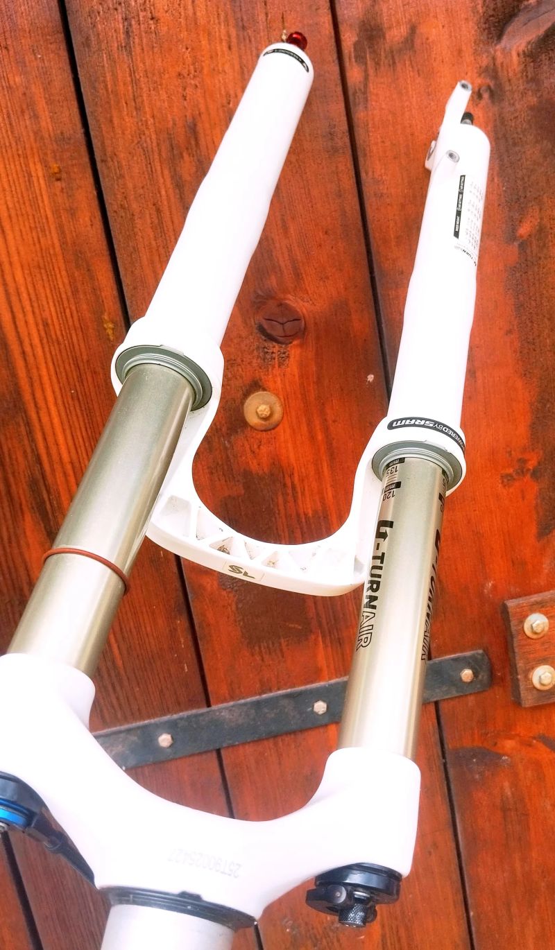 Rock Shox Revelation U-Turn Air - téměř nová