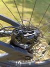 PROMO Rock Machine Whizz FS II 50 – zánovní, záruka, 2 servisy grátis