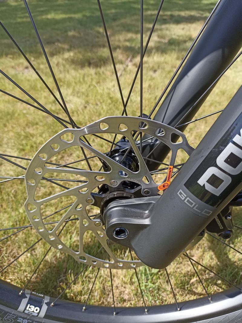 PROMO Rock Machine Whizz FS II 50 – zánovní, záruka, 2 servisy grátis