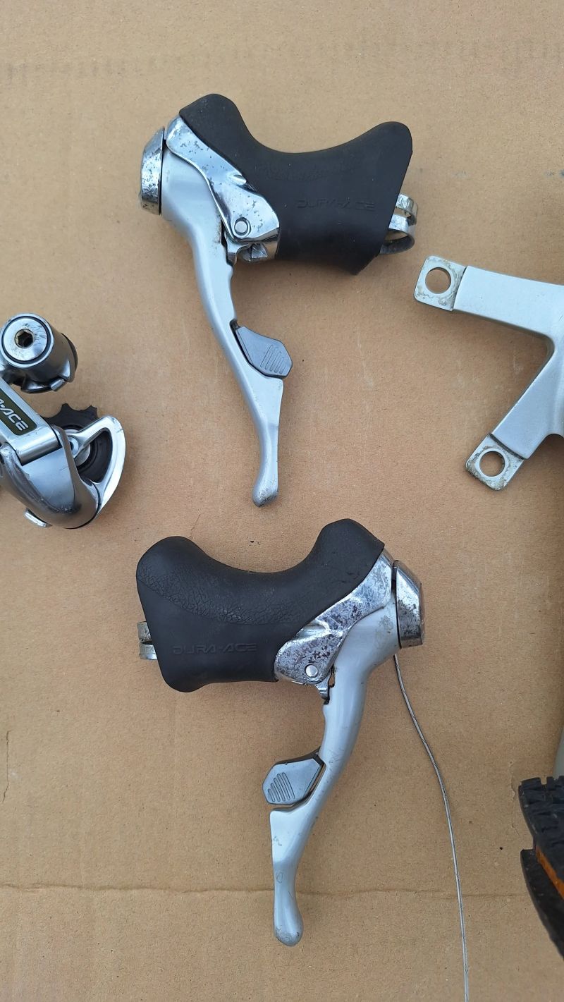 Komponenty Shimano Dura-Ace, 105