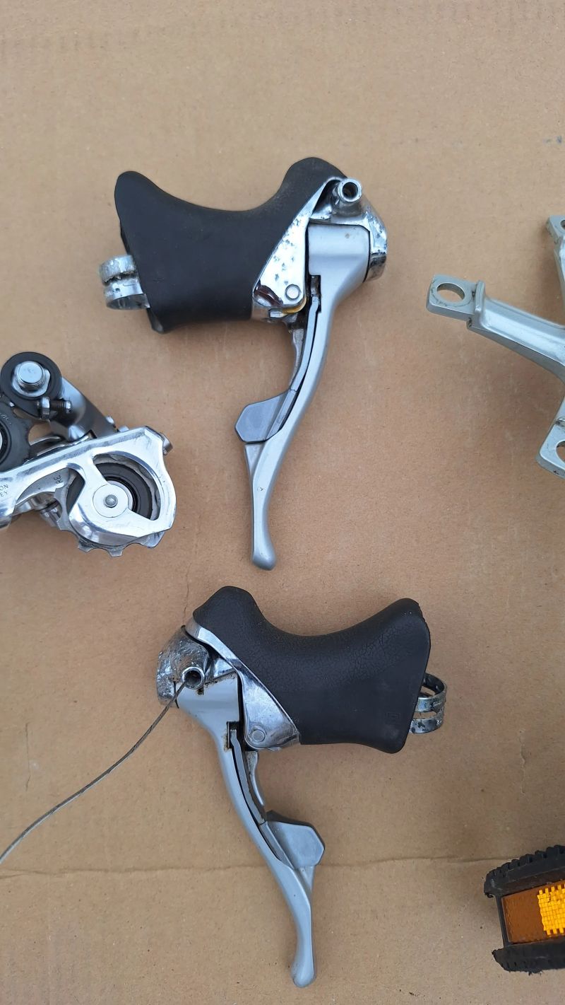 Komponenty Shimano Dura-Ace, 105