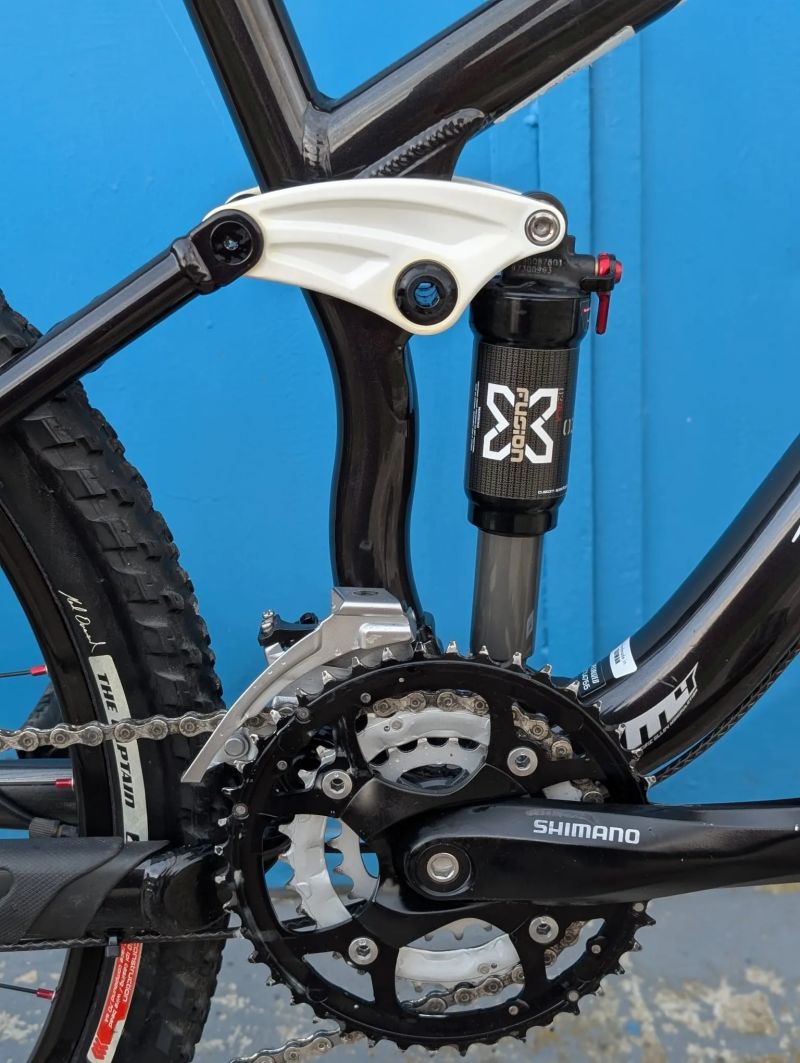 Celoodpružený Specialized FSR XC "L"