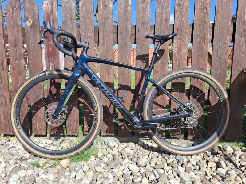 Specialized Diverge Expert Carbon 