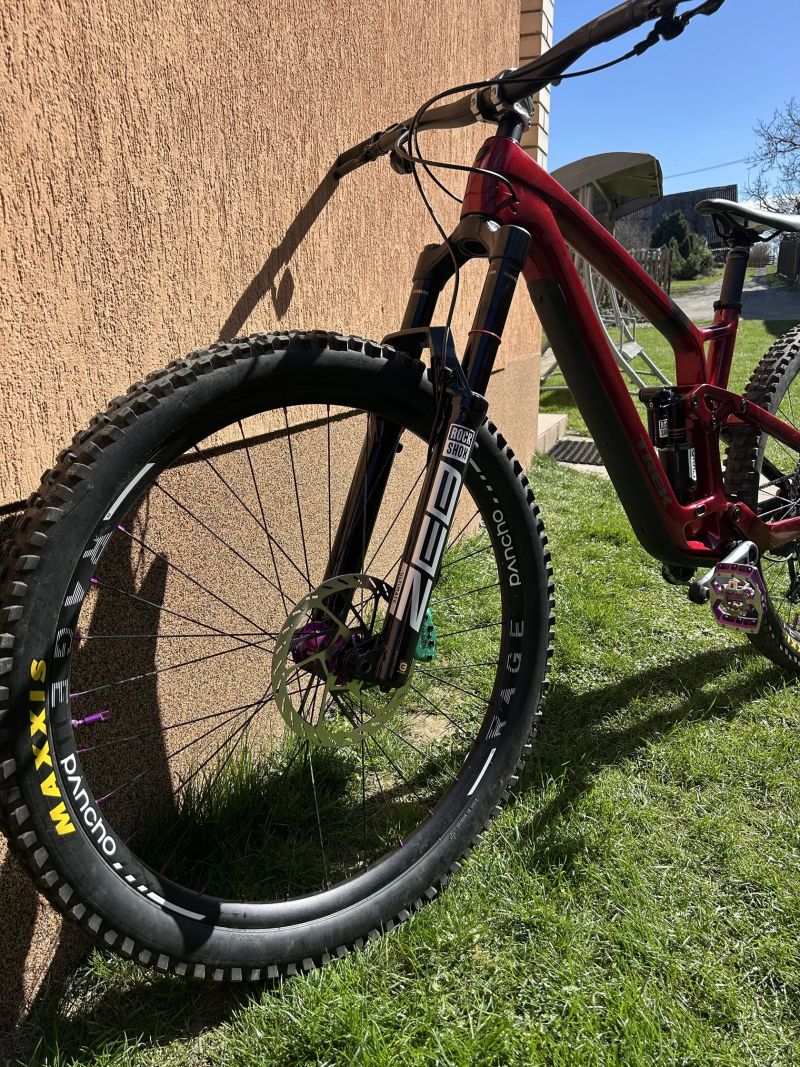 TREK Fuel EX Gen 6 Carbon – DREAM BUILD