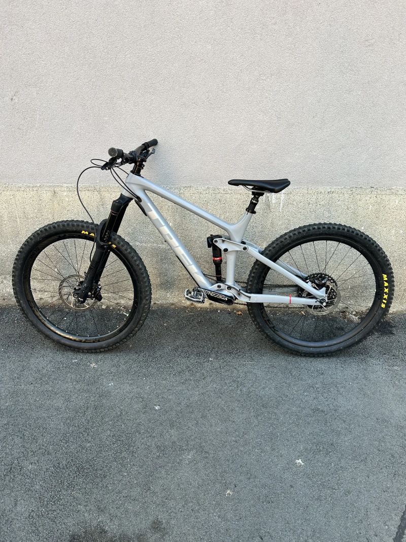 Trek Remedy 9.8 M/L