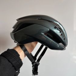 Silniční přilba MET Trenta 3K Carbon MIPS Hyper Teal vel. S