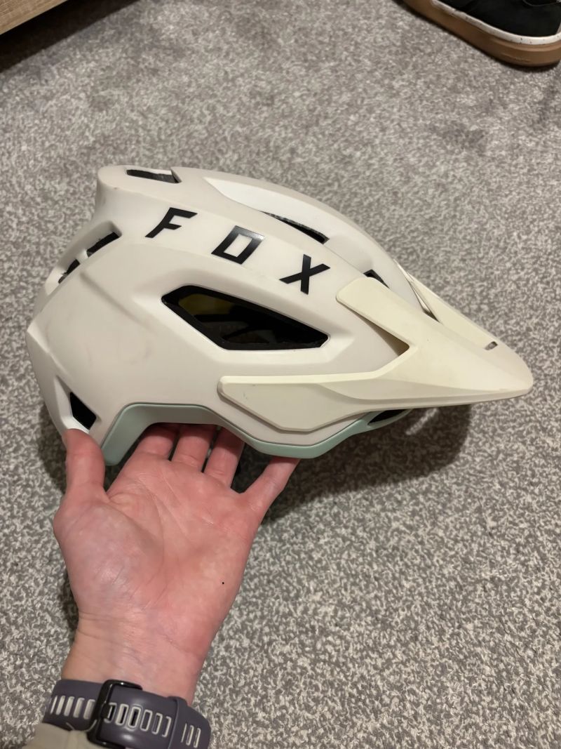 Helma Fox Speedframe Bone MIPS, vel. M