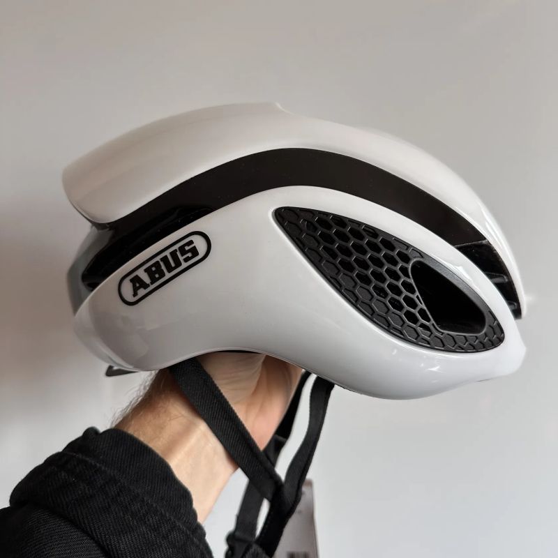Cyklistická helma Abus Gamechanger Polar White vel. S