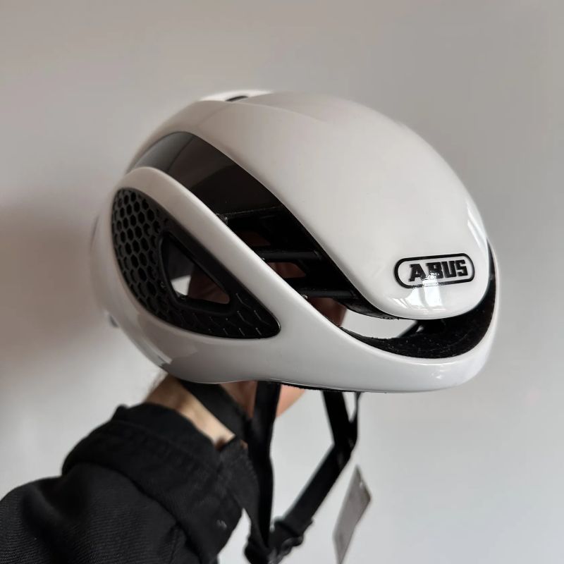 Cyklistická helma Abus Gamechanger Polar White vel. S