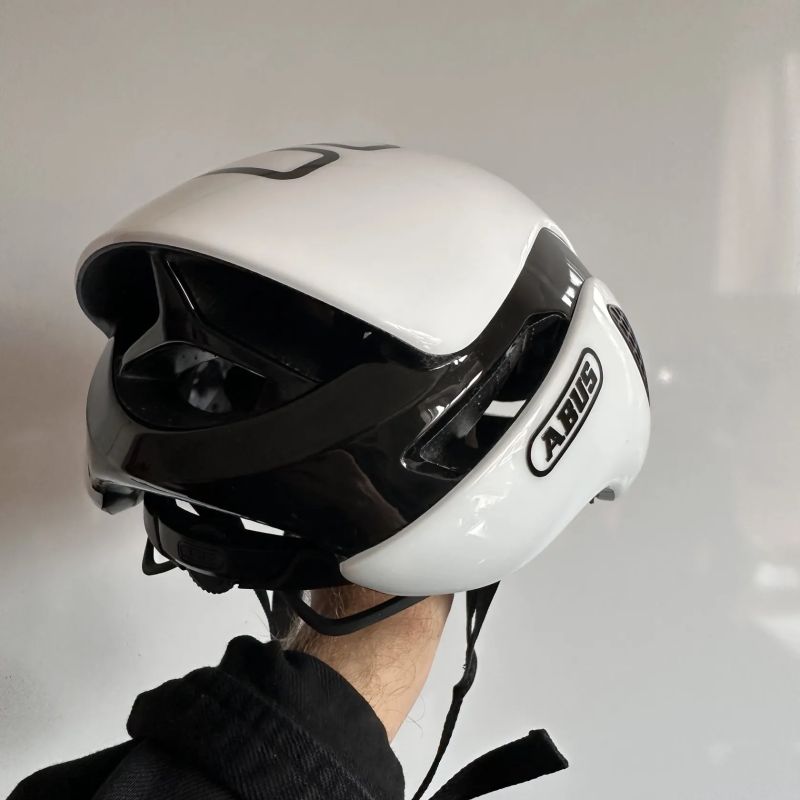 Cyklistická helma Abus Gamechanger Polar White vel. S