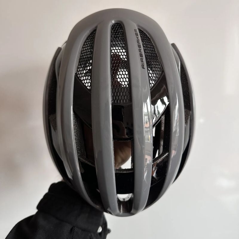 Cyklistická helma ABUS AirBreaker race grey vel. M