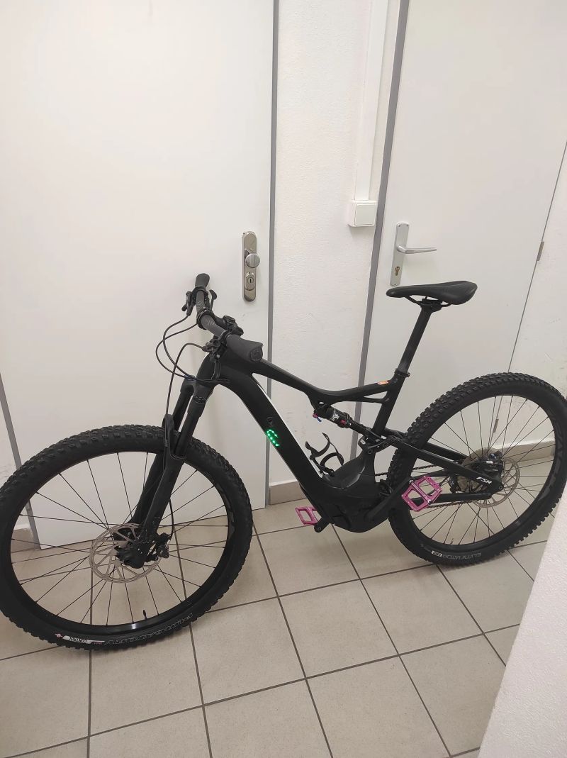 Specialized Turbo Levo FSR (L) 29" celoodpružené horské kolo