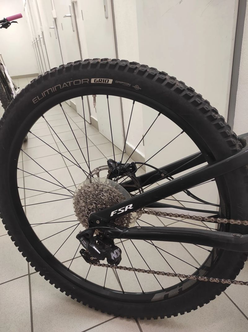 Specialized Turbo Levo FSR (L) 29" celoodpružené horské kolo