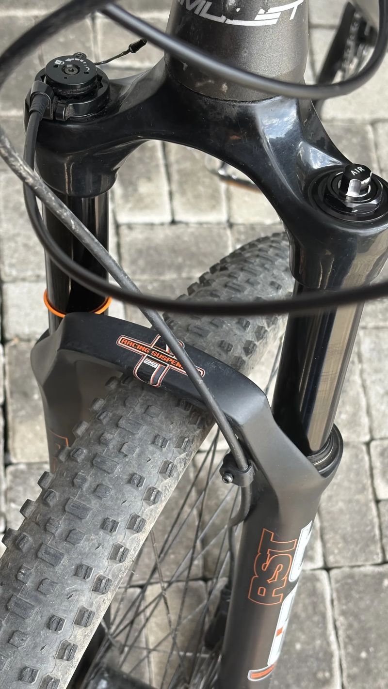Amulet Reserve 9.0 black/silver matt