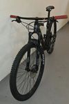 Závodní celokarbonové XC kolo Kross Earth 4.0