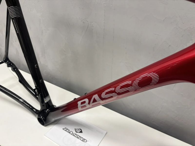 Rámová sada Basso Diamante 2025+ sedlo Selle Italia