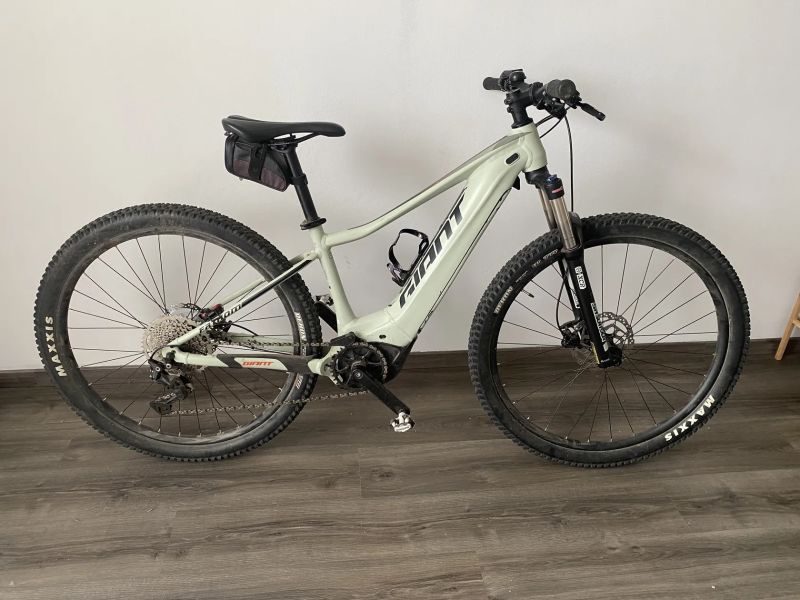 Giant Fathom E+