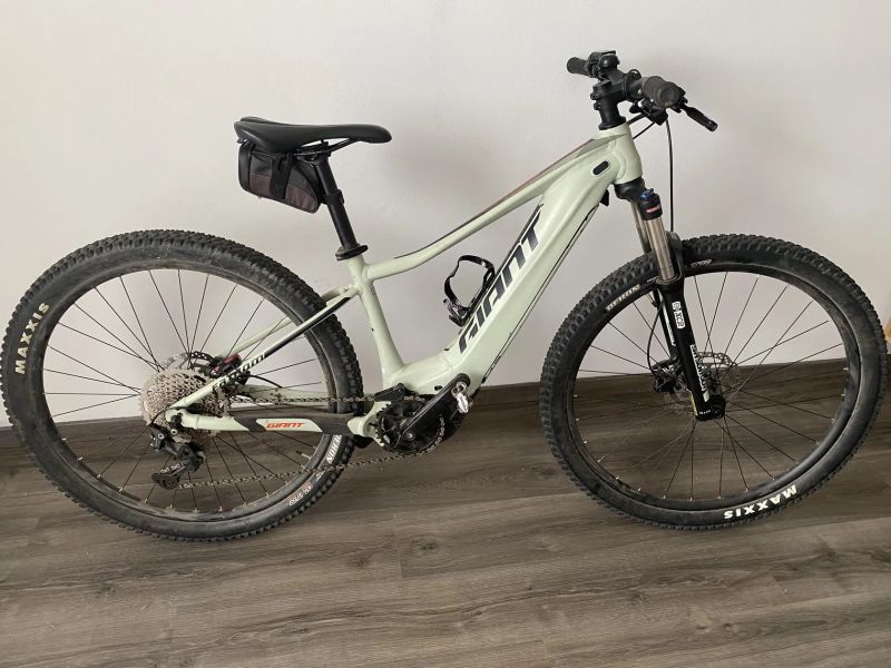 Giant Fathom E+