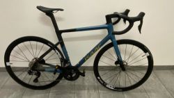 Isaac Boson Shimano 105 Di2