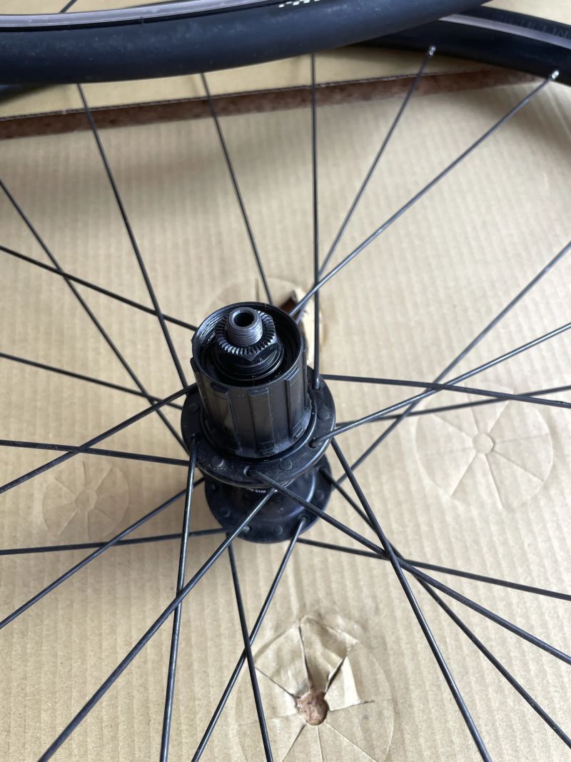Shimano WH-R500 - témeř nejeté