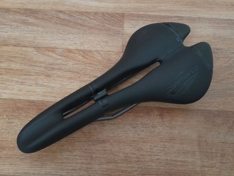Selle San Marcoapside open fit racing 142mm