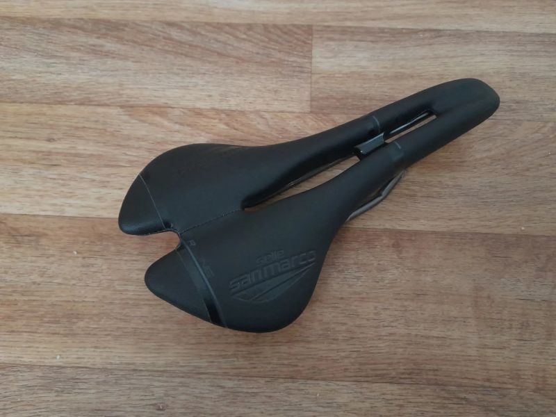 Selle San Marcoapside open fit racing 142mm