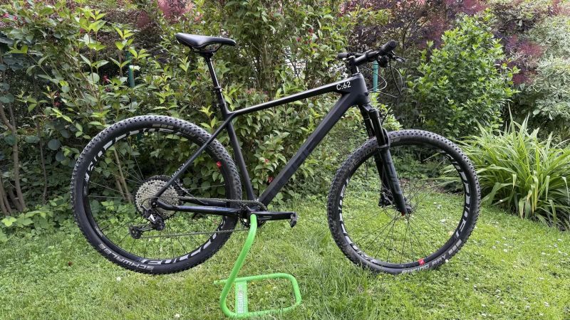 Cube Reaction C:62 XL karbon, SID 120mm, teleskopka, bezduše, XT, SLX, 11kg, po velkém servisu
