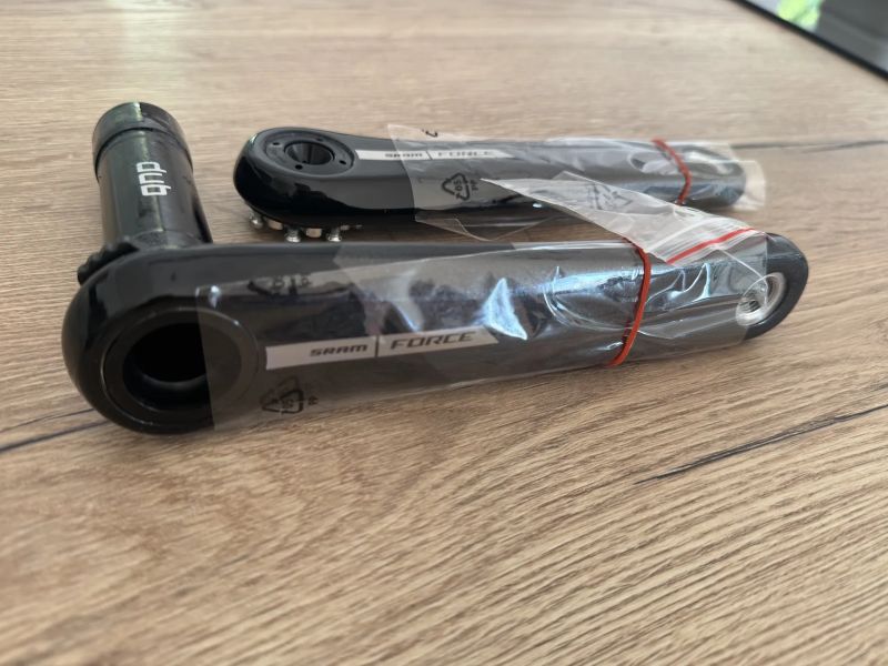 Kliky Sram Force D2 170mm, osa DUB