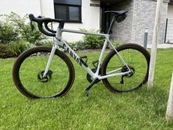 Canyon Endurace CF SL8