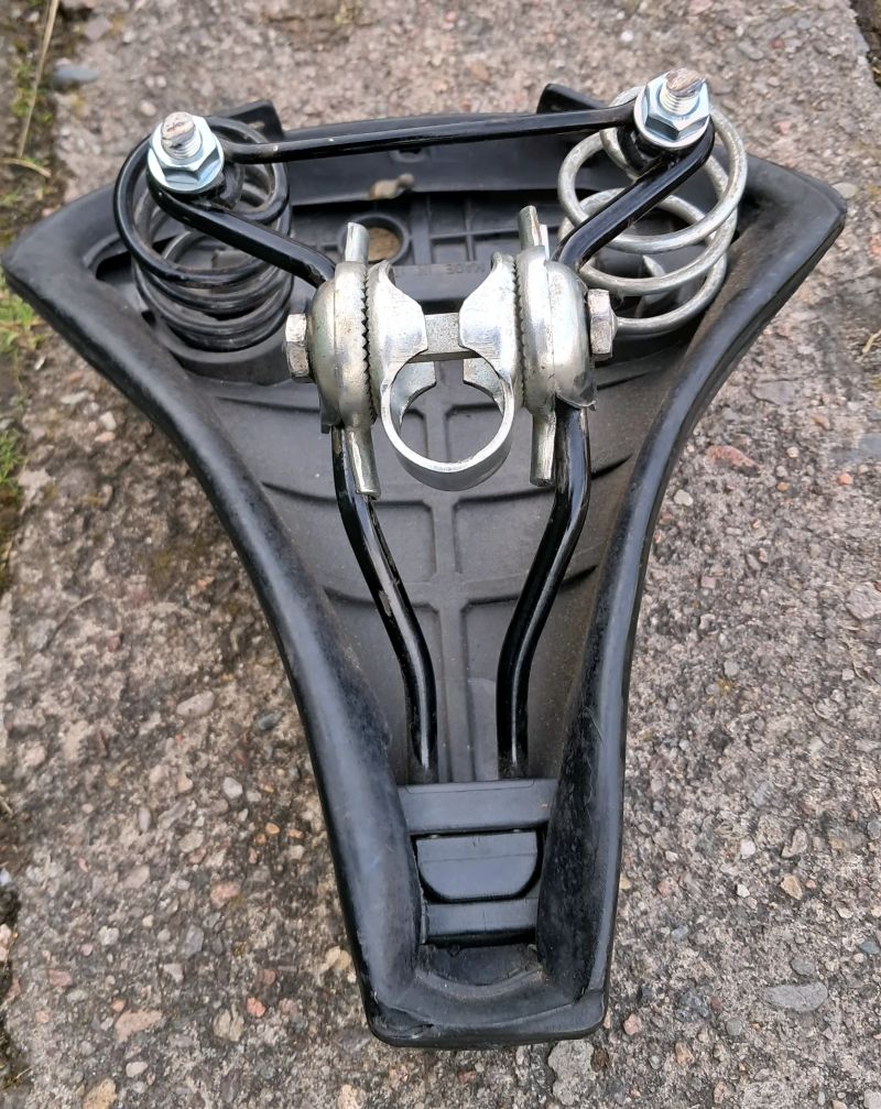 Italské odpružené sedlo Selle Royal