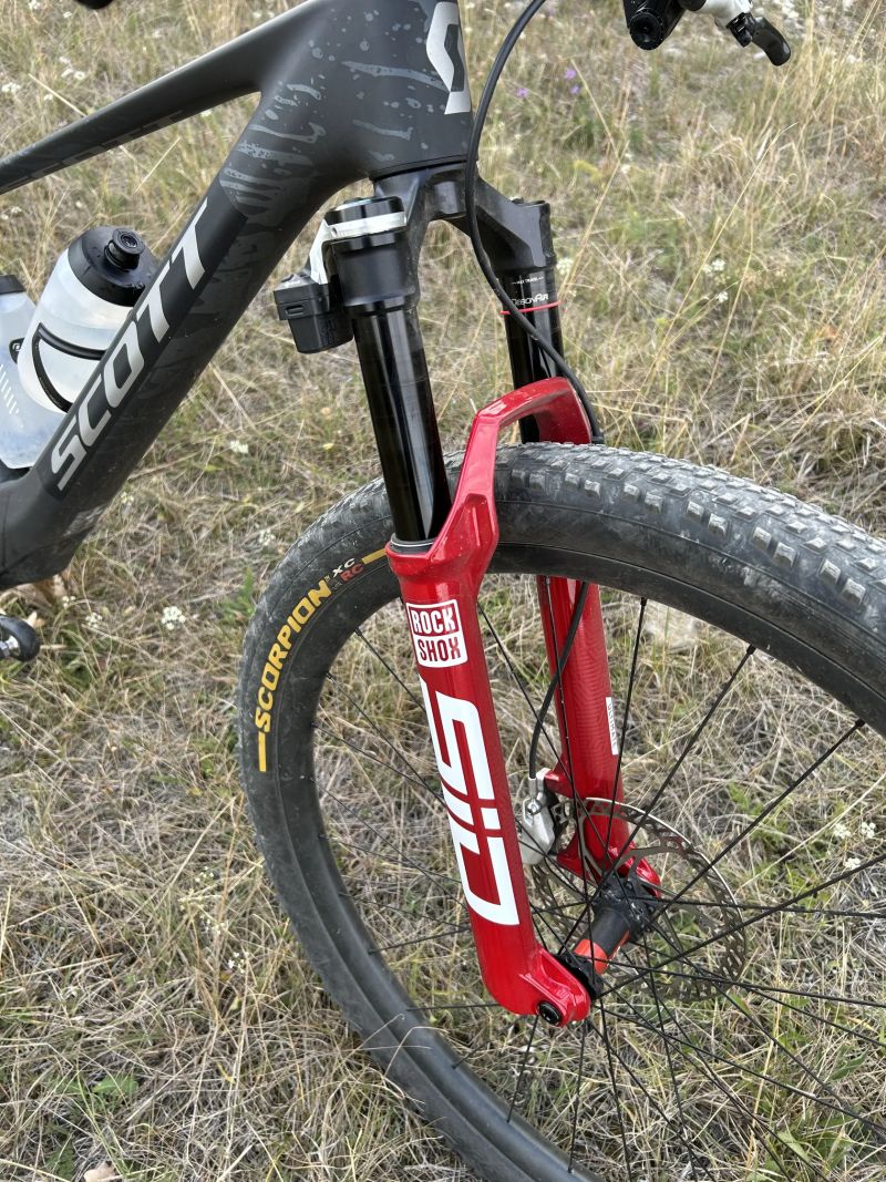 Scott Spark RC World Cup 2026 | SRAM XX-SL | Flight Attendant | vel. M - plná záruka 