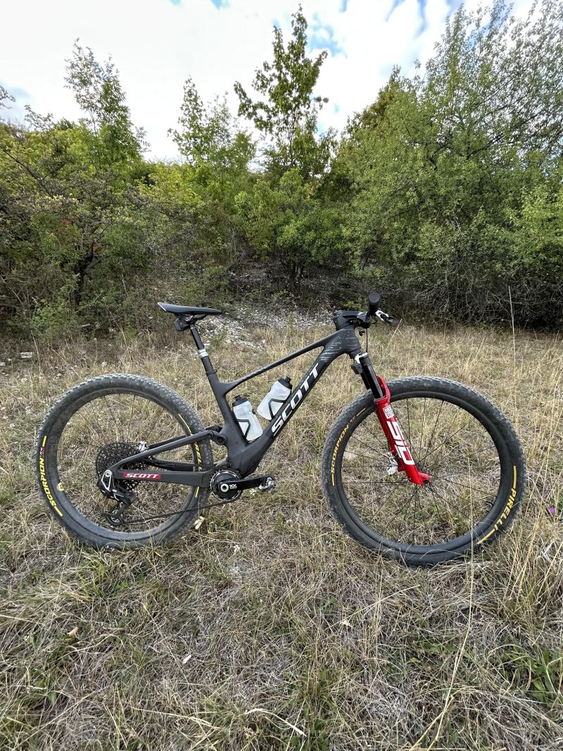 Scott Spark RC World Cup 2026 | SRAM XX-SL | Flight Attendant | vel. M - plná záruka 