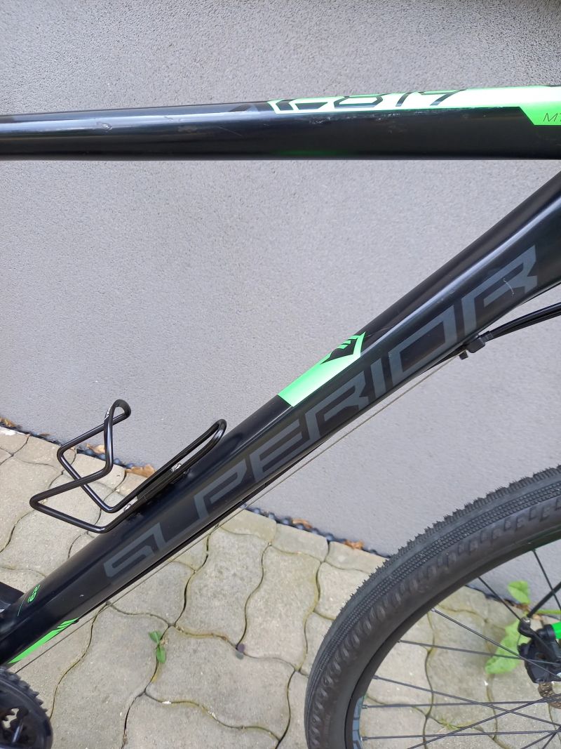 Superior XC 819