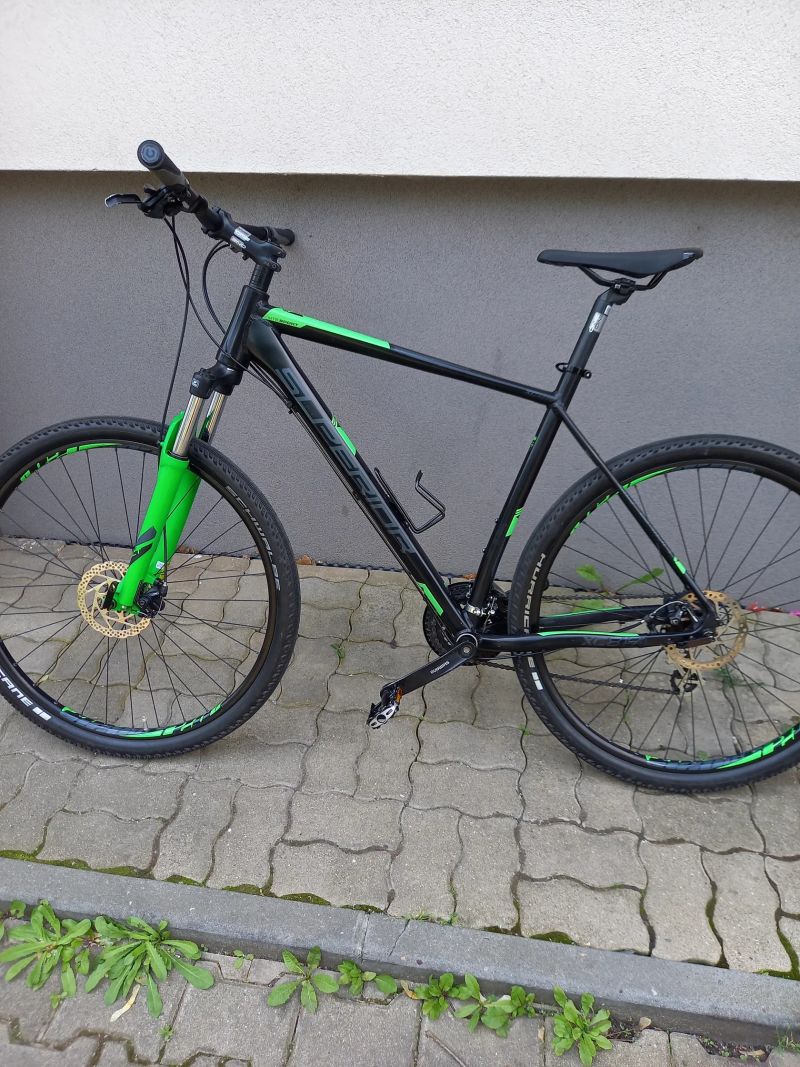 Superior XC 819