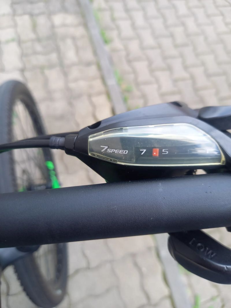 Superior XC 819