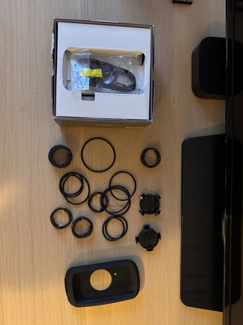 Garmin Edge 1040 + silikonovy kryt