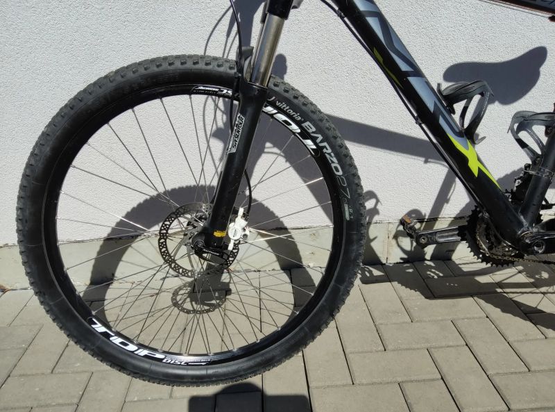 Horské kolo Mrx Elite 27,5 rám L (19,5) výbava sram