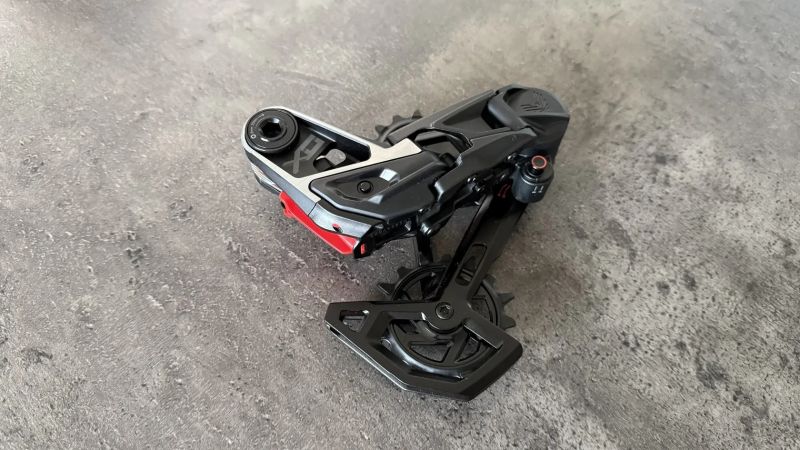 Nová přehazovačka SRAM X0 T-Type Eagle AXS 12s