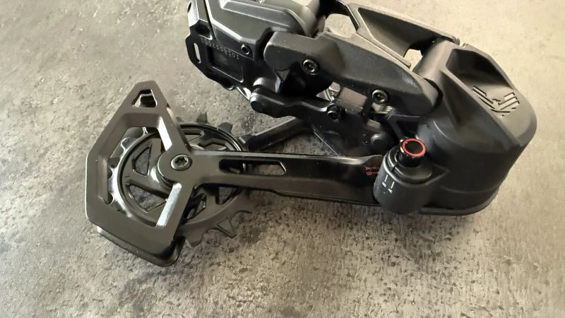 Nová přehazovačka SRAM X0 T-Type Eagle AXS 12s