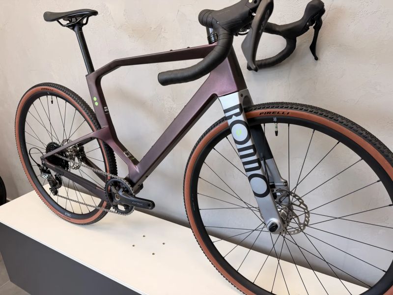 Gravel RONDO RUUT CF2 vel. M